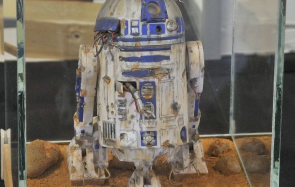 R2D2 Damage – Star Wars